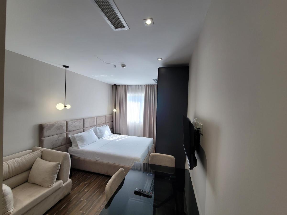 Delfin Resort Kune Shëngjin Kültér fotó
